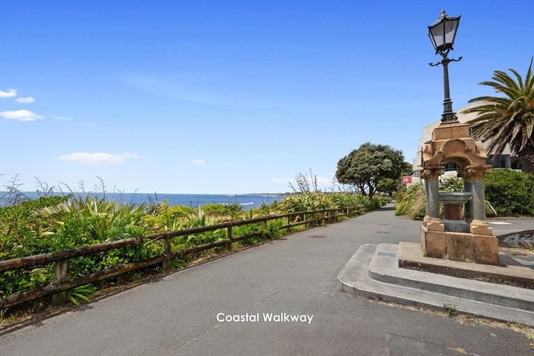 Photo of property in 4/9 Hine Street, New Plymouth, 4310