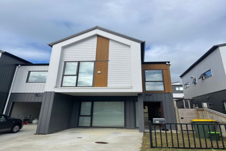 Photo of property in 12 Hearth Street, Flat Bush, Auckland, 2019