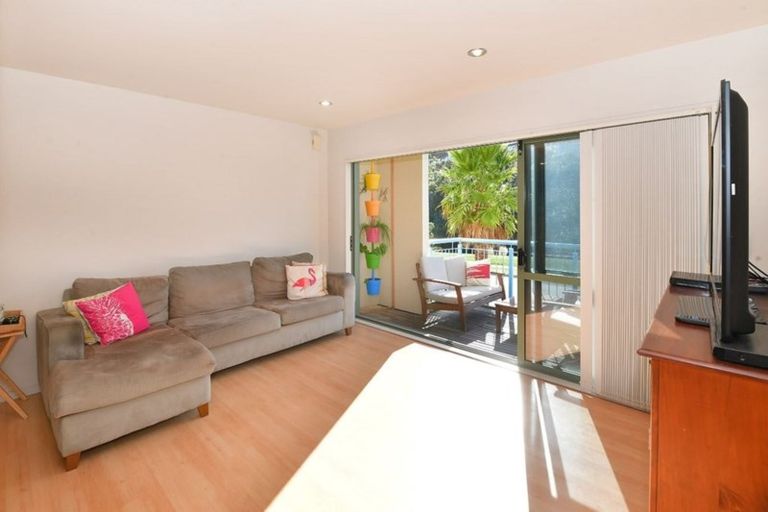 Photo of property in 30 Waterside Crescent, Gulf Harbour, Whangaparaoa, 0930