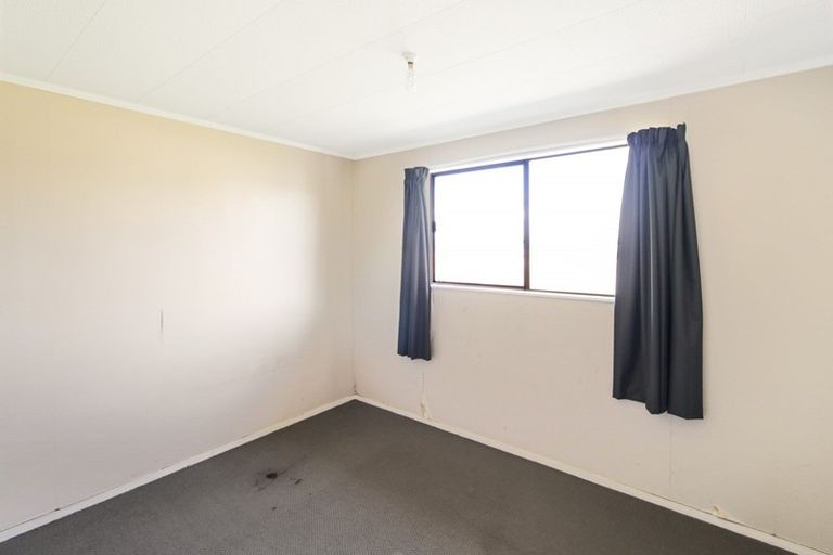 Photo of property in 45 Avenue Road, Foxton, 4814