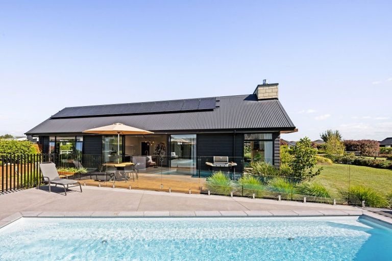 Photo of property in 24 Baxter Michael Crescent, Cambridge, 3434