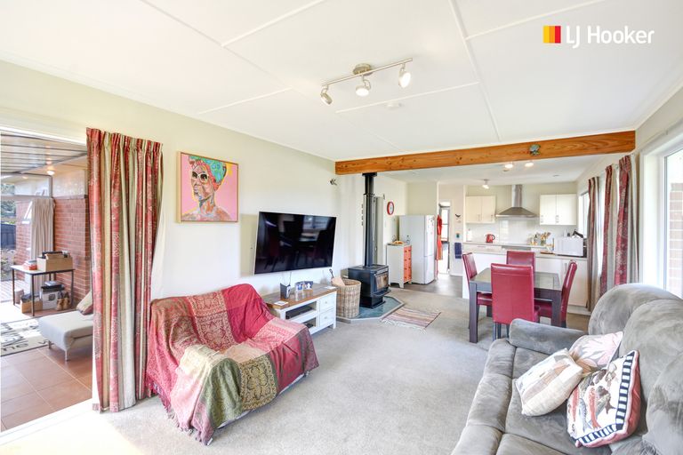 Photo of property in 8 Frances Street, Broad Bay, Dunedin, 9014