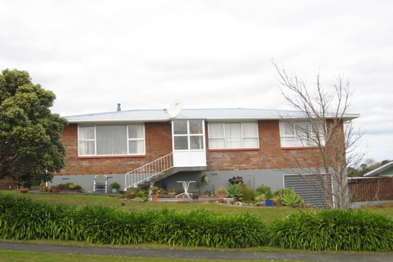 Photo of property in 37 Penrith Street, Westown, New Plymouth, 4310