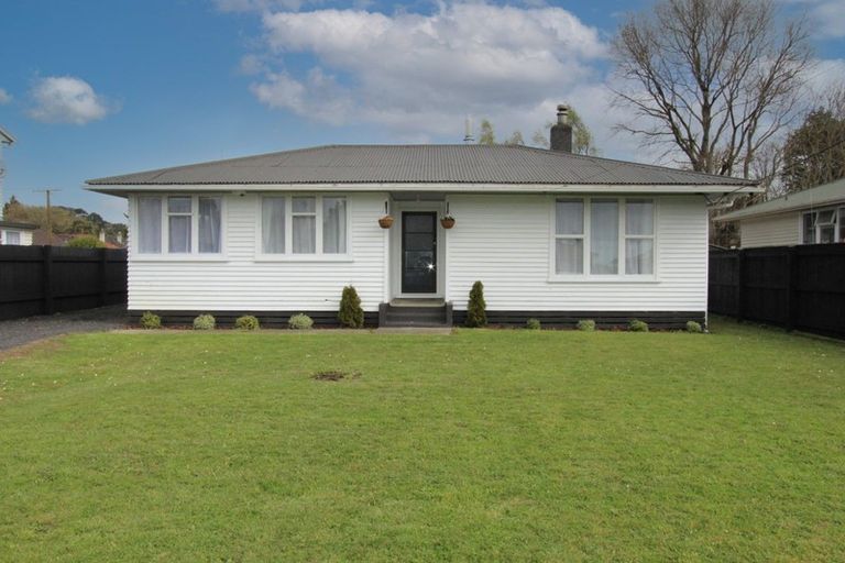 Photo of property in 34 Edward Street, Pahiatua, 4910