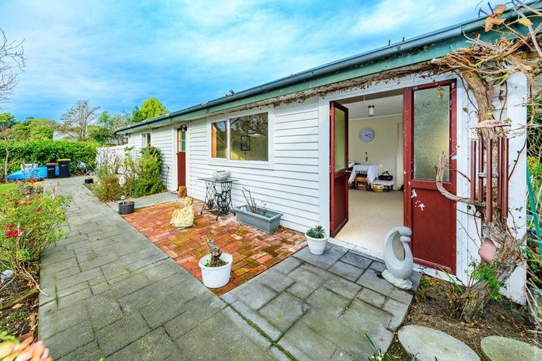 Photo of property in 74 Sneyd Street, Kaiapoi, 7630