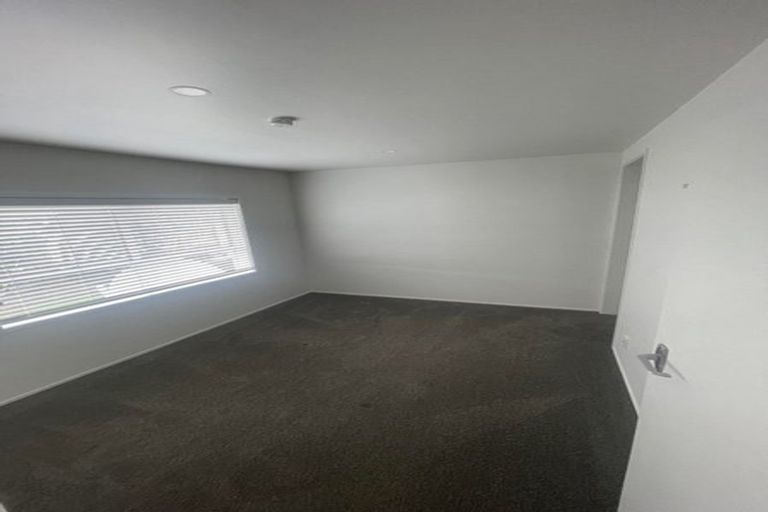 Photo of property in 1/3 Argyle Terrace, Milford, Auckland, 0620