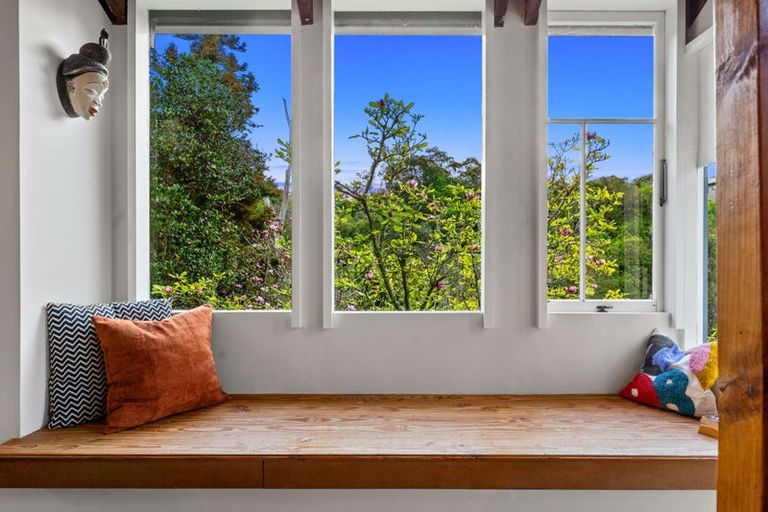 Photo of property in 204 Verbena Road, Birkdale, Auckland, 0626