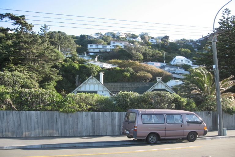 Photo of property in 89 Marine Parade, Seatoun, Wellington, 6022