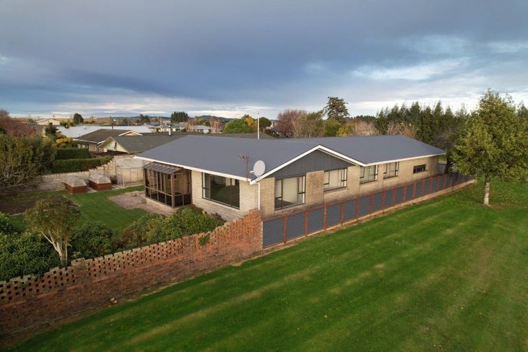 Photo of property in 126 Eglinton Street, Winton, 9720