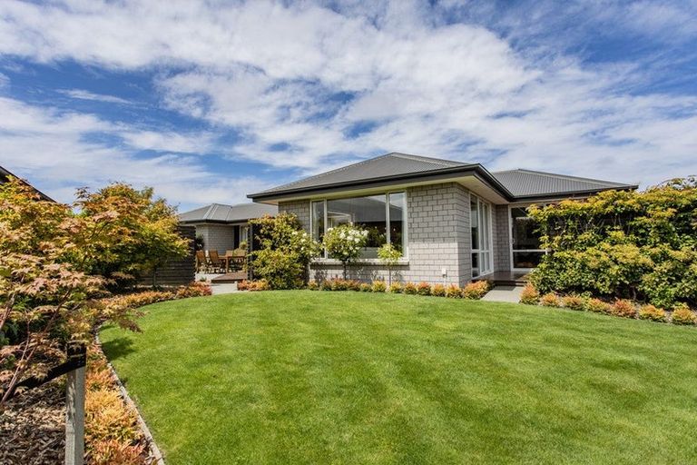Photo of property in 7 Serama Place, Burwood, Christchurch, 8083