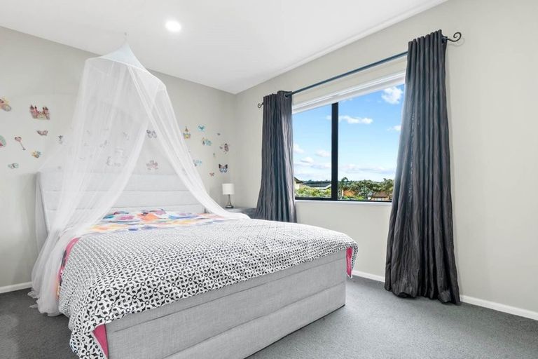 Photo of property in 28 Malahide Drive, Flat Bush, Auckland, 2019