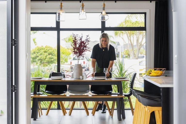 Photo of property in 23 Selliera Place, Papamoa Beach, Papamoa, 3118