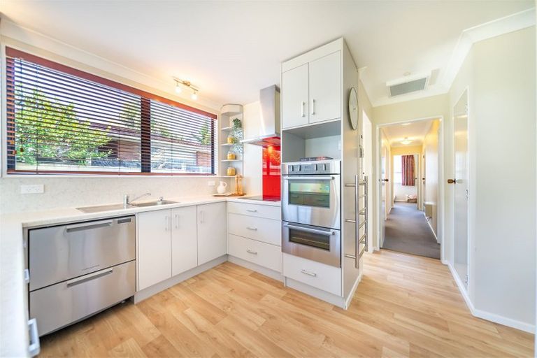 Photo of property in 6 Seattle Grove, Totara Park, Upper Hutt, 5018