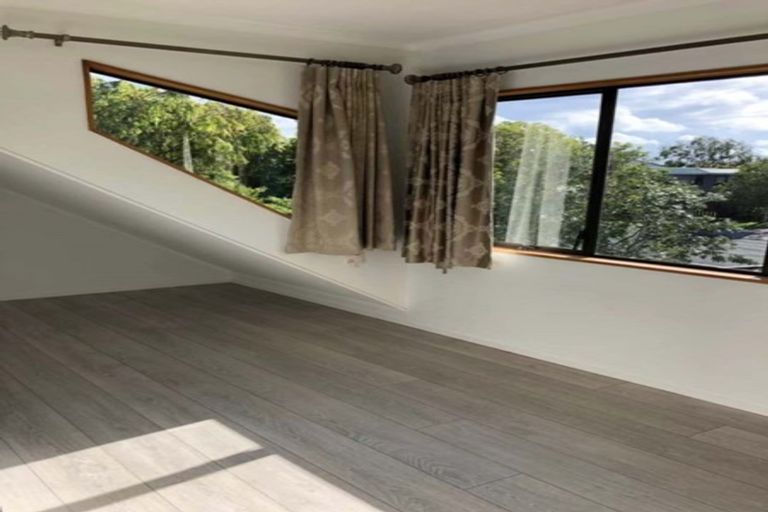 Photo of property in 36 Murvale Drive, Bucklands Beach, Auckland, 2014