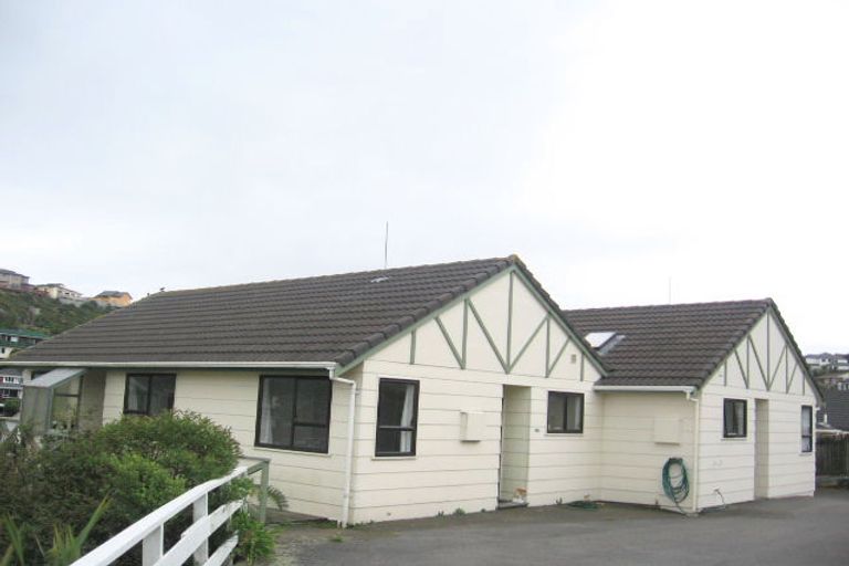 Photo of property in 10a Tralee Place, Johnsonville, Wellington, 6037