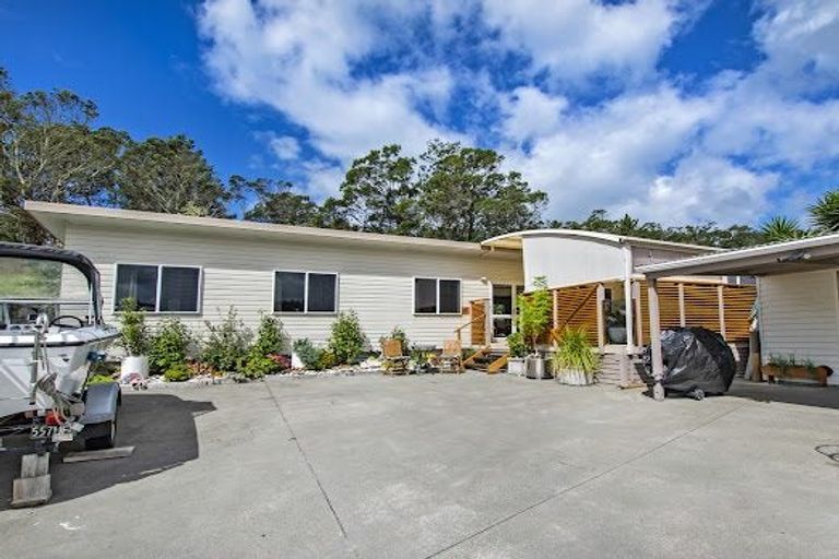 Photo of property in 21a Tamure Place, Ruakaka, 0116