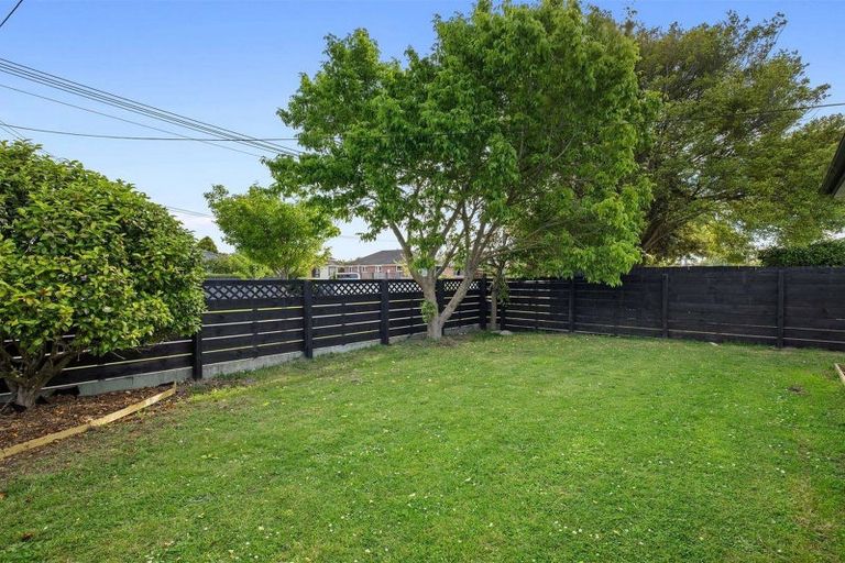 Photo of property in 36 Bevington Street, Avonhead, Christchurch, 8042