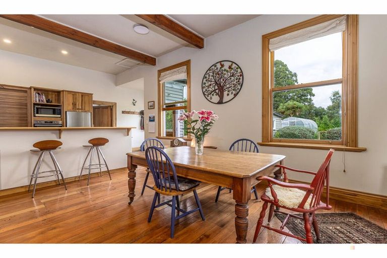 Photo of property in 111 Main North Road, Geraldine, 7930