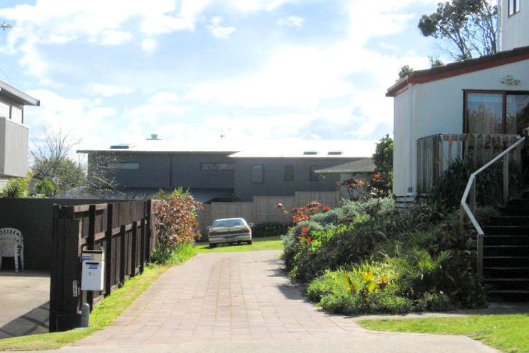 Photo of property in 1 Pacific View Road, Papamoa Beach, Papamoa, 3118