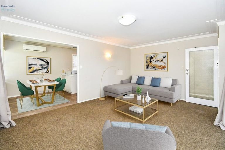 Photo of property in 1/2 Lupton Road, Manurewa, Auckland, 2102