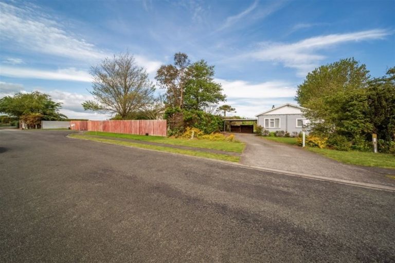 Photo of property in 25 Hobson Street, Normanby, Hawera, 4614