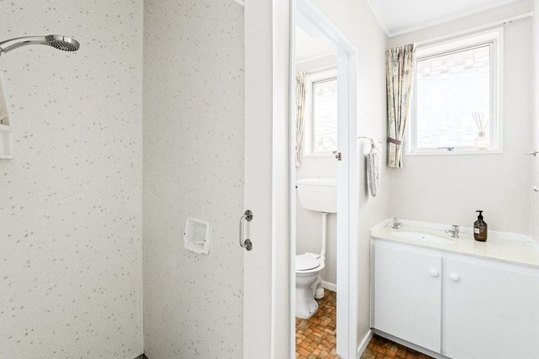 Photo of property in 10a Bernard Street, Kenmure, Dunedin, 9011