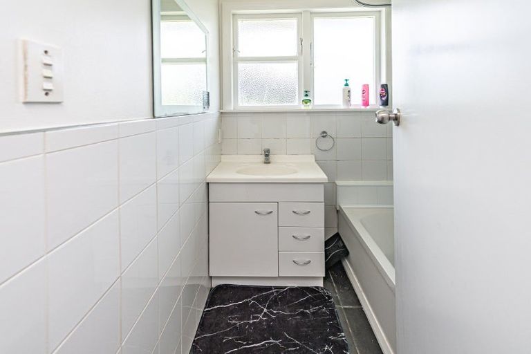 Photo of property in 90 Harper Street, Gonville, Whanganui, 4501