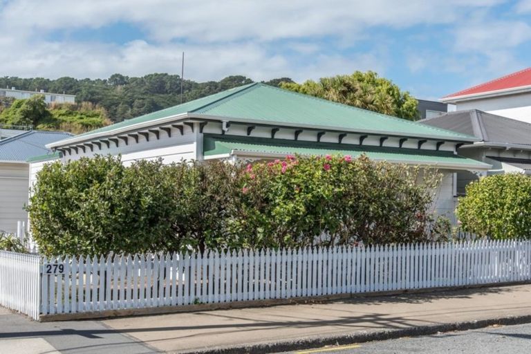 Photo of property in 279 Mansfield Street, Newtown, Wellington, 6021