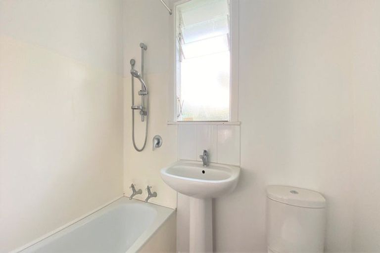 Photo of property in 27 New Bond Street, Kingsland, Auckland, 1021