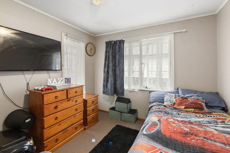 Photo of property in 51 Power Street, Levin, 5510