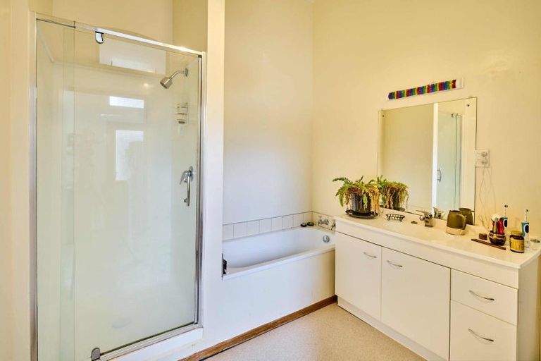 Photo of property in 34 Upland Road, Kelburn, Wellington, 6012