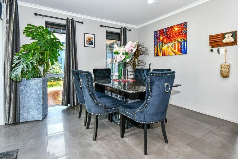 Photo of property in 135 Hillpark Drive, Pokeno, 2402