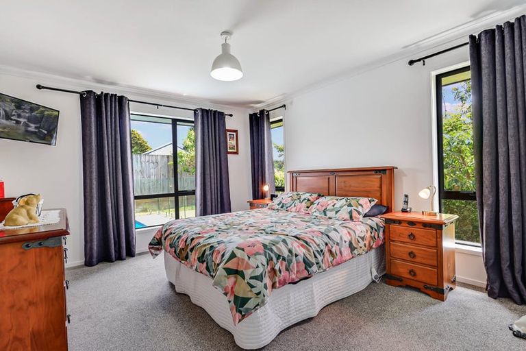 Photo of property in 8 Carlingford Rise, Dinsdale, Hamilton, 3204