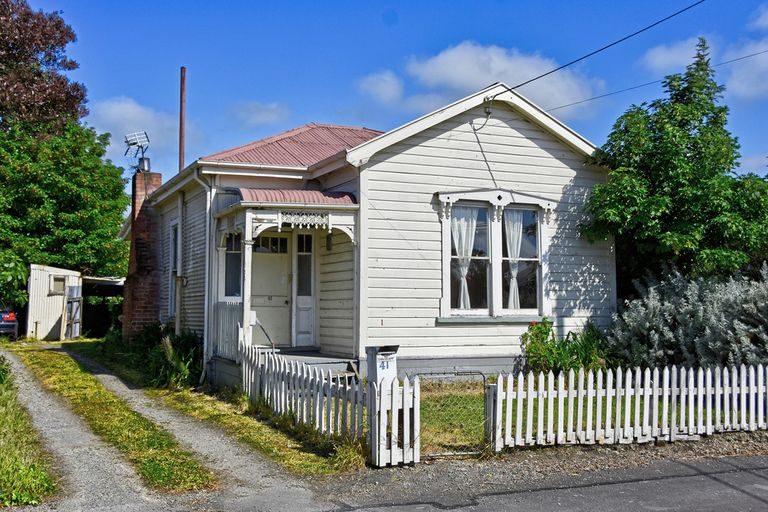 Photo of property in 41 Albert Street, Masterton, 5810