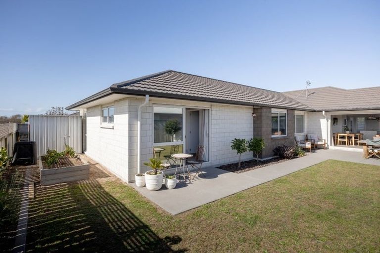 Photo of property in 40 Kapuka Street, Papamoa Beach, Papamoa, 3118