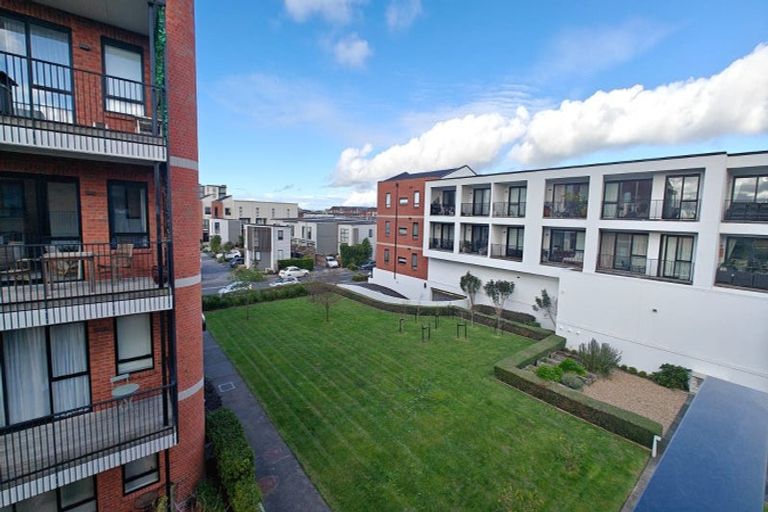 Photo of property in 207/81 Mapou Road, Hobsonville, Auckland, 0616