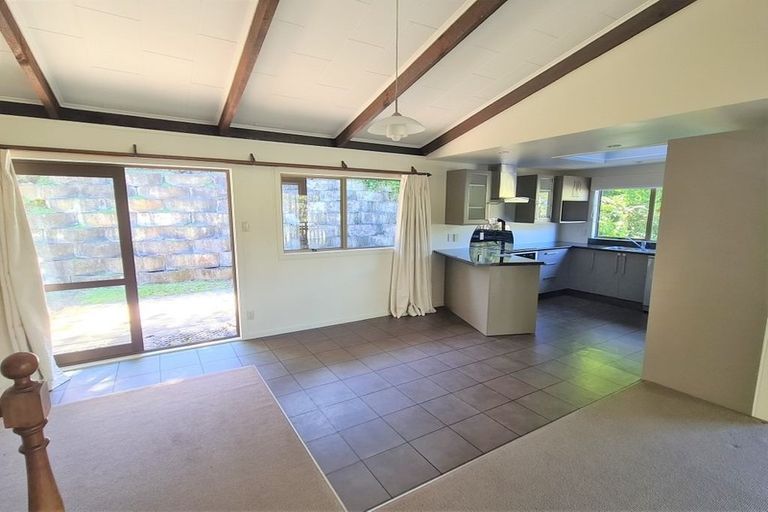 Photo of property in 113 Poplar Grove, Whalers Gate, New Plymouth, 4310