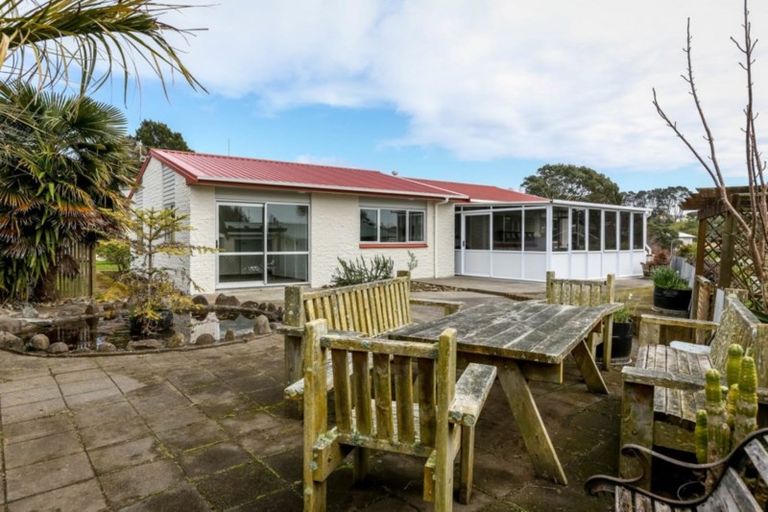 Photo of property in 7 Ross Place, Blagdon, New Plymouth, 4310
