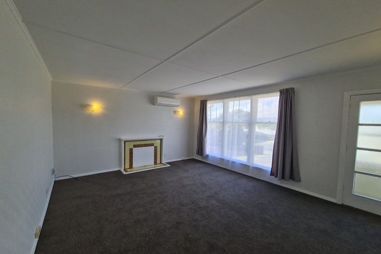 Photo of property in 56 Te Pene Avenue, Titahi Bay, Porirua, 5022
