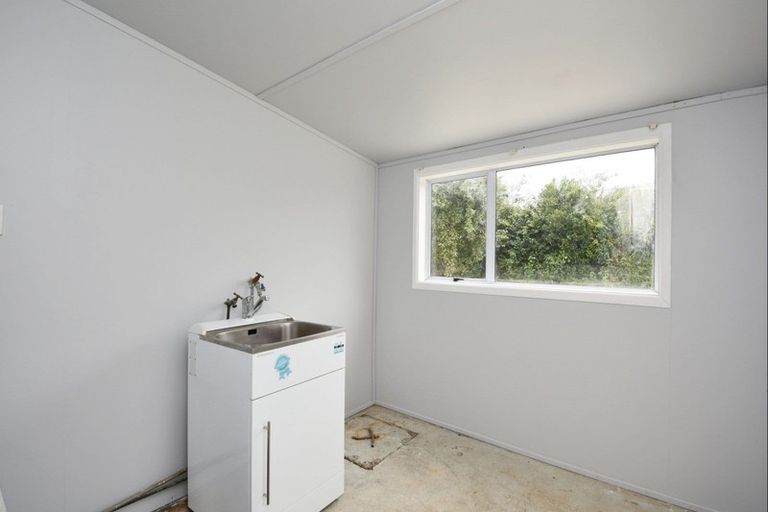 Photo of property in 109 Dunlop Street, Wallacetown, 9816