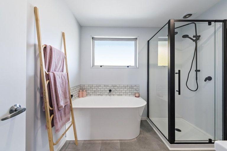 Photo of property in 35 Market Street, Leeston, 7632