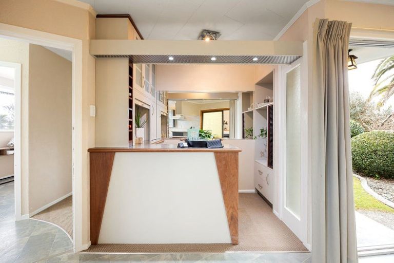 Photo of property in 16 Clematis Avenue, Pukete, Hamilton, 3200