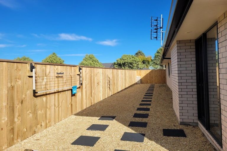 Photo of property in 77 Lincoln Road, Carterton, 5713