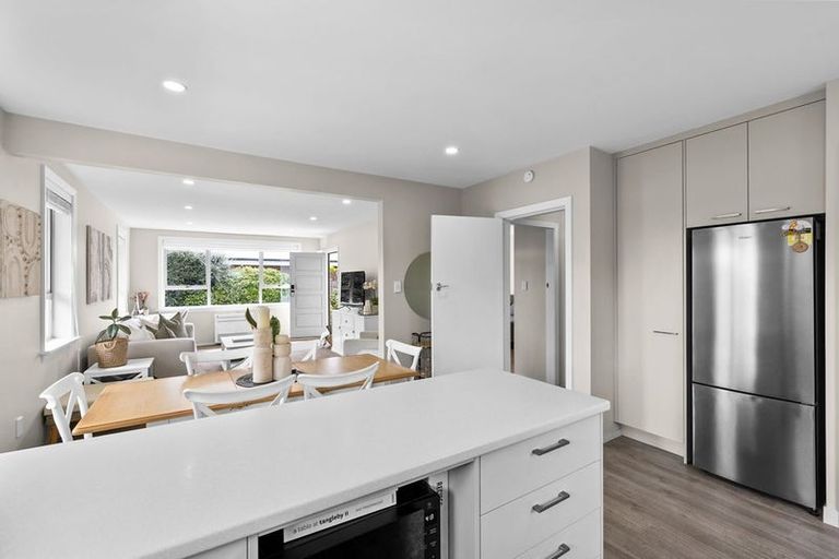 Photo of property in 1/36 Condell Avenue, Papanui, Christchurch, 8053