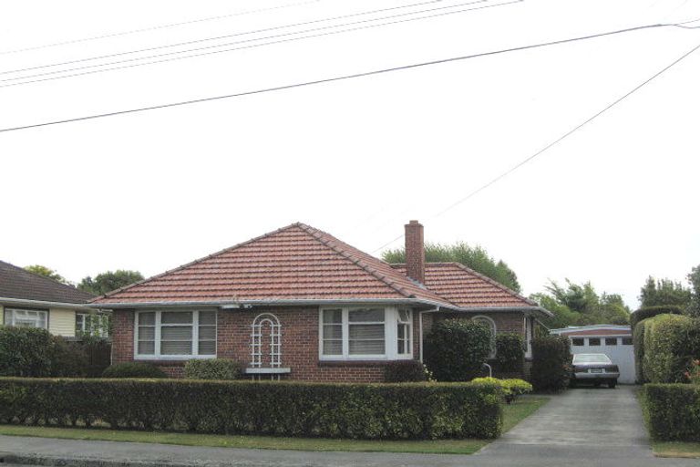 Photo of property in 229 Weston Road, St Albans, Christchurch, 8052