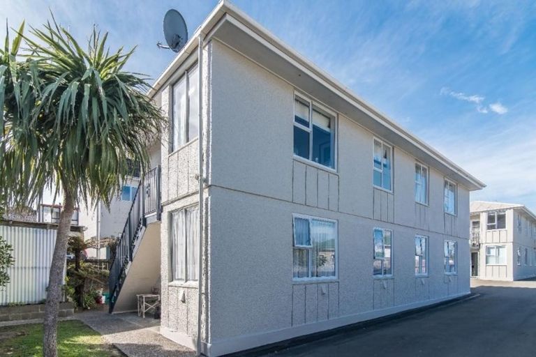 Photo of property in 15/76 Freyberg Street, Lyall Bay, Wellington, 6022