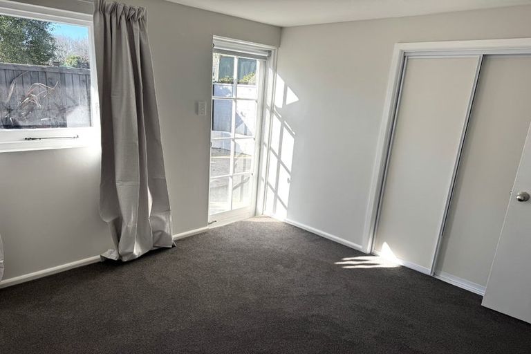 Photo of property in 320a Avonhead Road, Avonhead, Christchurch, 8042