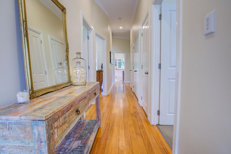 Photo of property in 102b Vaile Road, Newstead, Hamilton, 3286