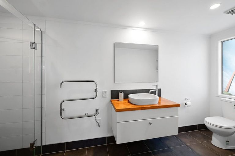 Photo of property in 54 Barrett Street, Westown, New Plymouth, 4310