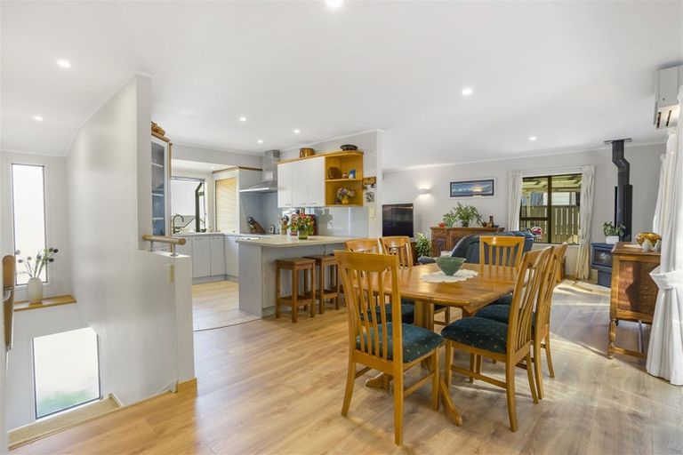 Photo of property in 18 Janome Place, Bucklands Beach, Auckland, 2014